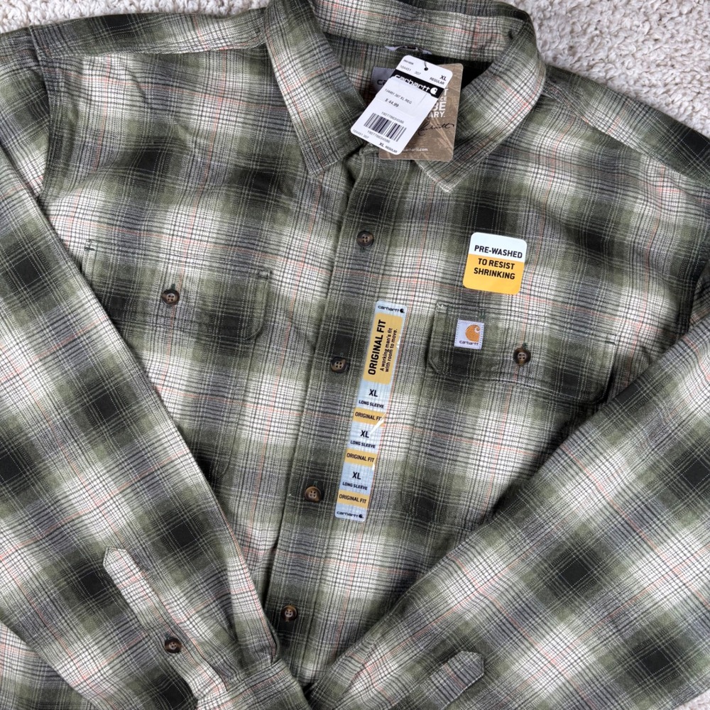NWT Carhartt Mens Flannel Shirt XL Green Plaid Original Fit 104451-307 Workwear
